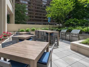 Outdoor grill with intimate seating area